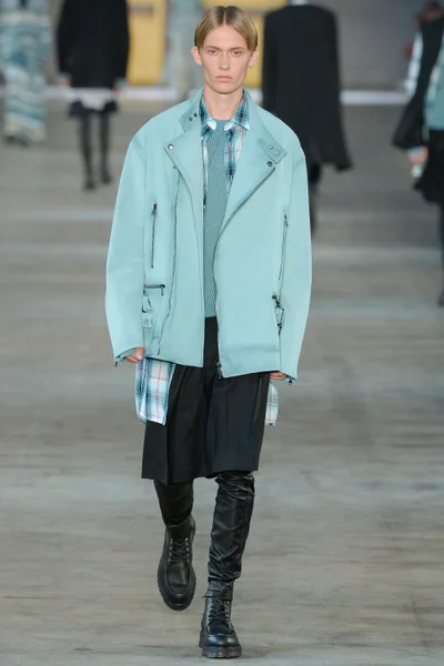 Look 22